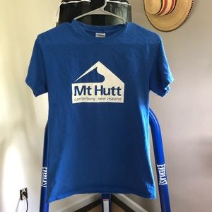 Mt. Hutt New Zealand Cranberry Blue T Shirt